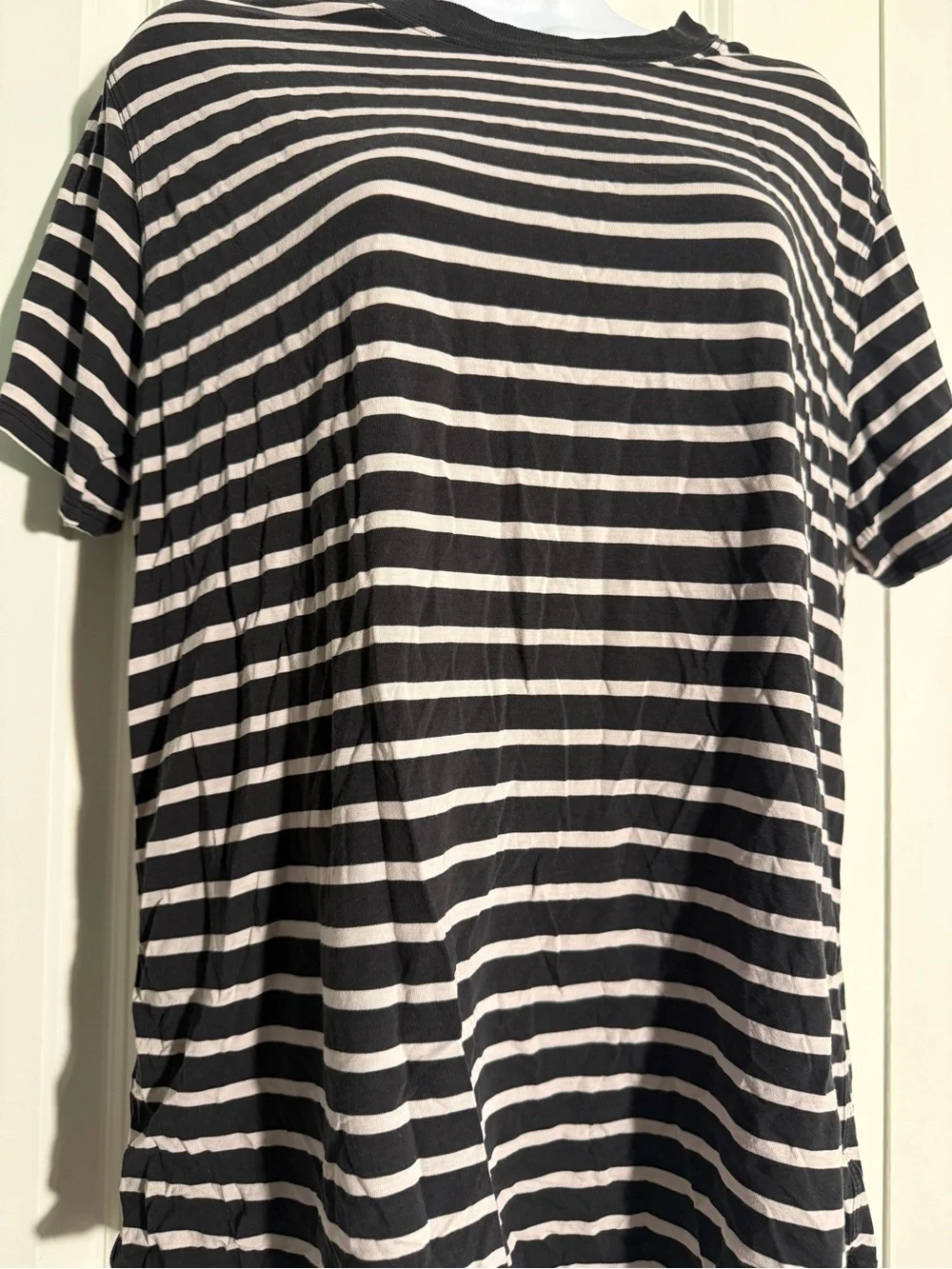 lululemon athletica Black and Cream Striped Short Sleeve Tee